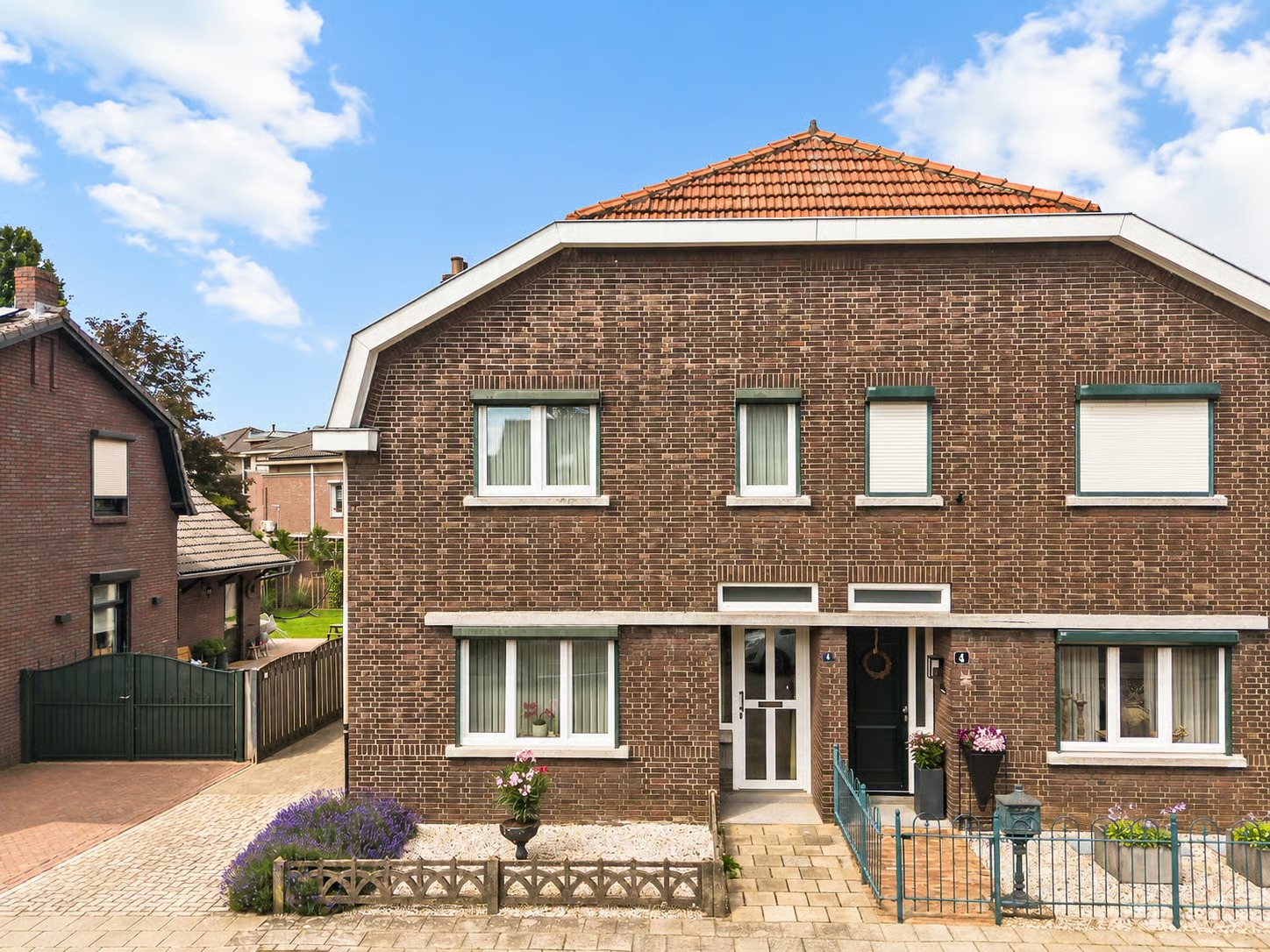 2-onder-1-kapwoning Prins Hendrikstraat 6 in Reuver