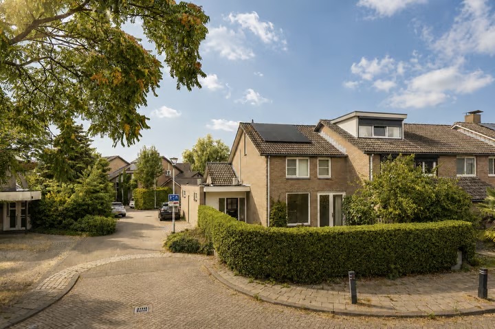 Hoekwoning Aa of Weerijs 53 in Tilburg