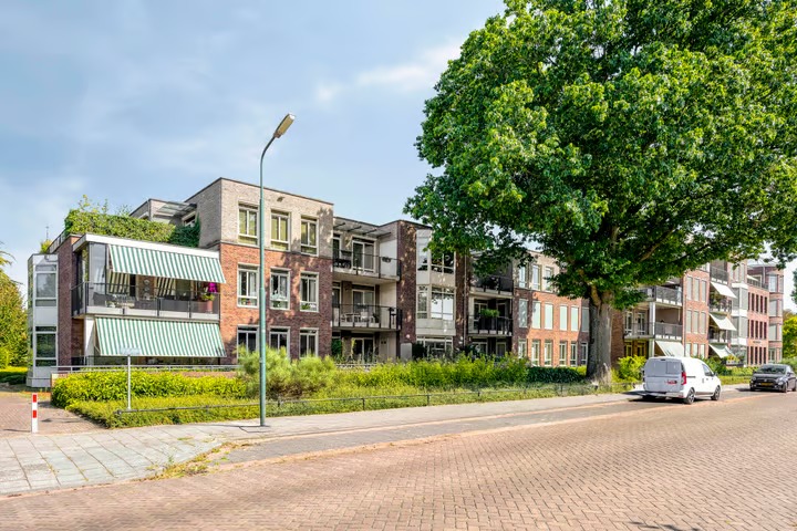 Benedenwoning Van Vroonhovenlaan 24 in Veldhoven