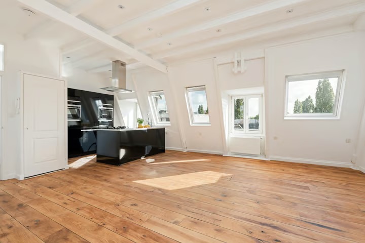 Bovenwoning Admiraal De Ruijterweg 385 4 in Amsterdam