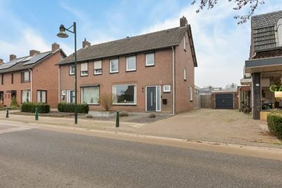 2-onder-1-kapwoning Koppelstraat 12 in Roggel