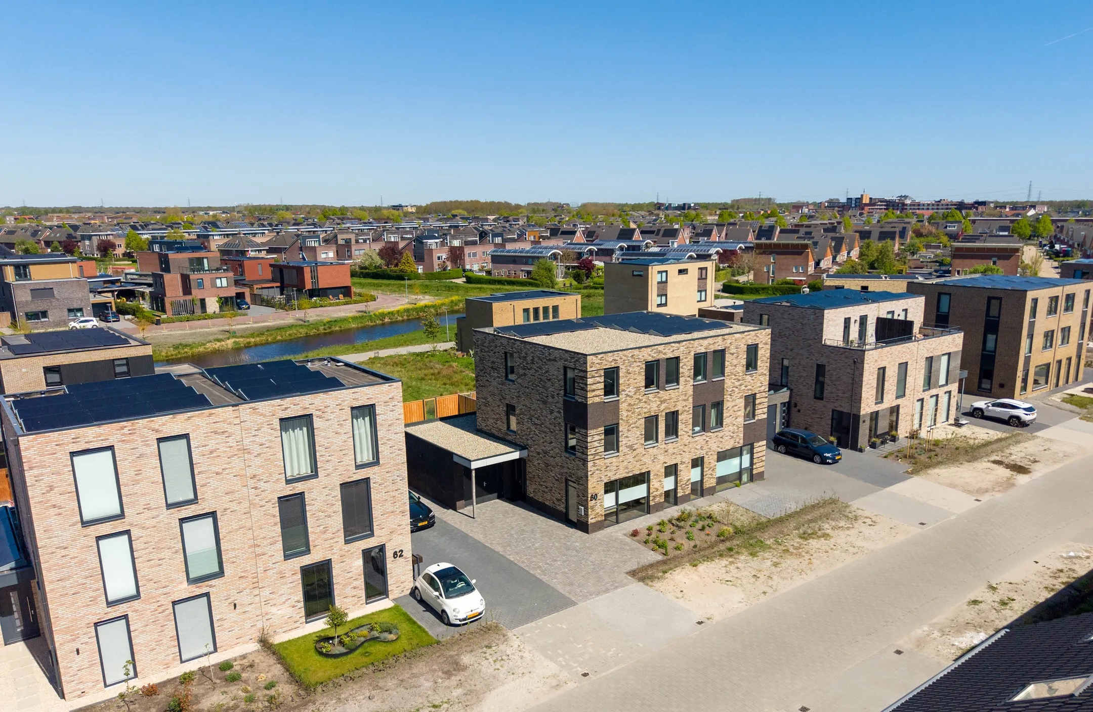 2-onder-1-kapwoning Rosa Spierweg 60 in Assen