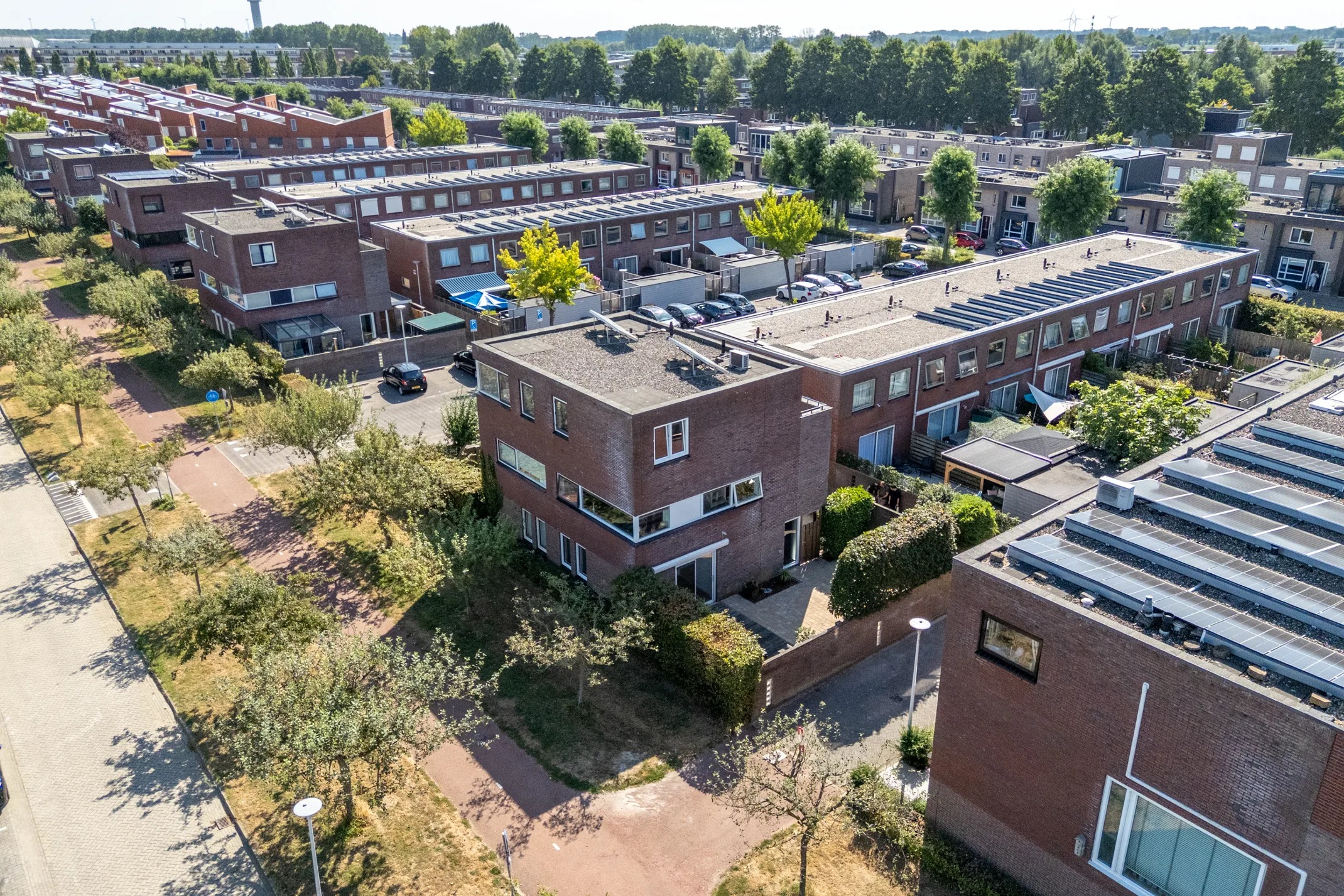 2-onder-1-kapwoning Canberrapad 10 in IJsselstein