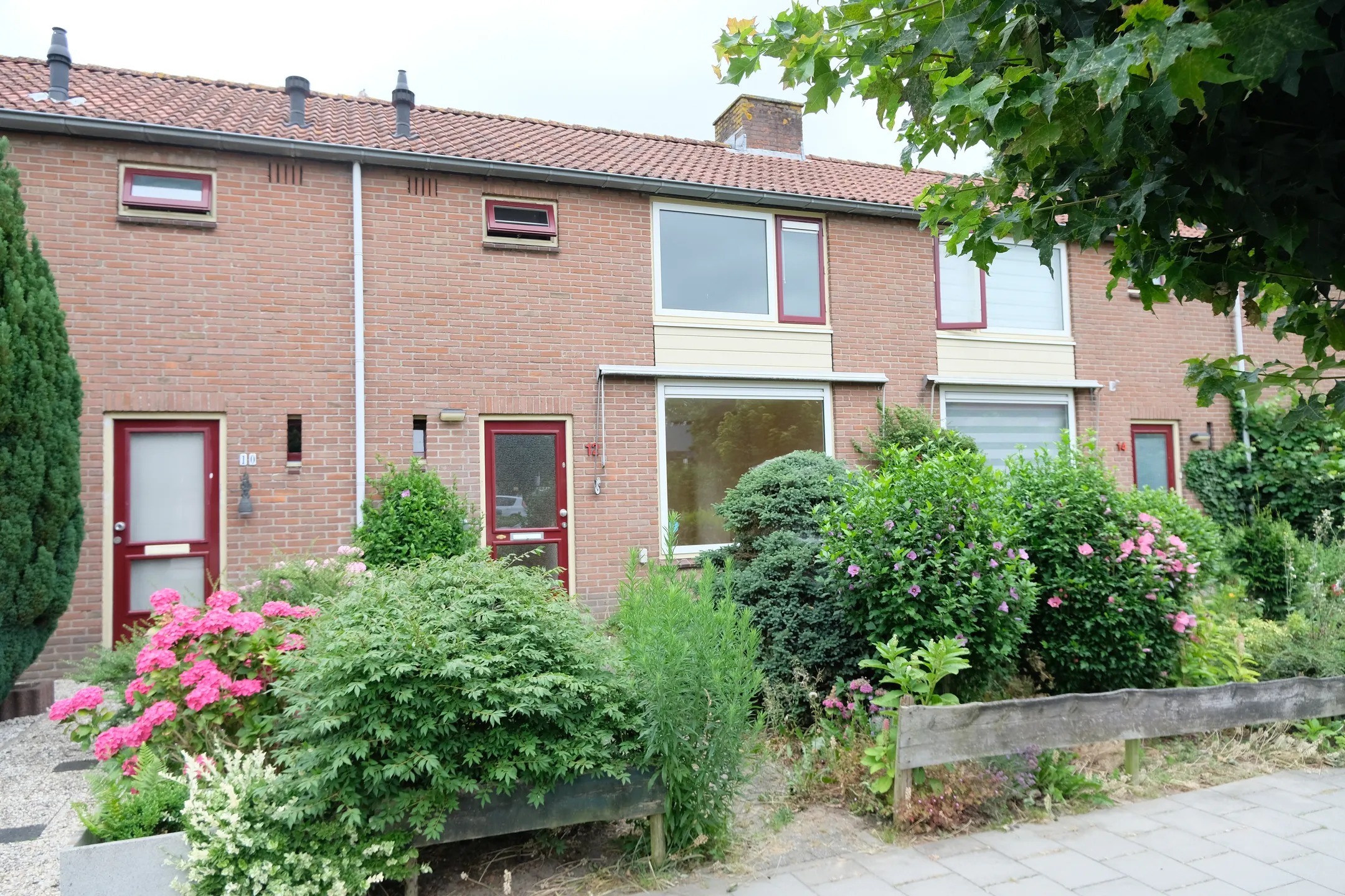 Tussenwoning Lange Akker 12 in Geldermalsen