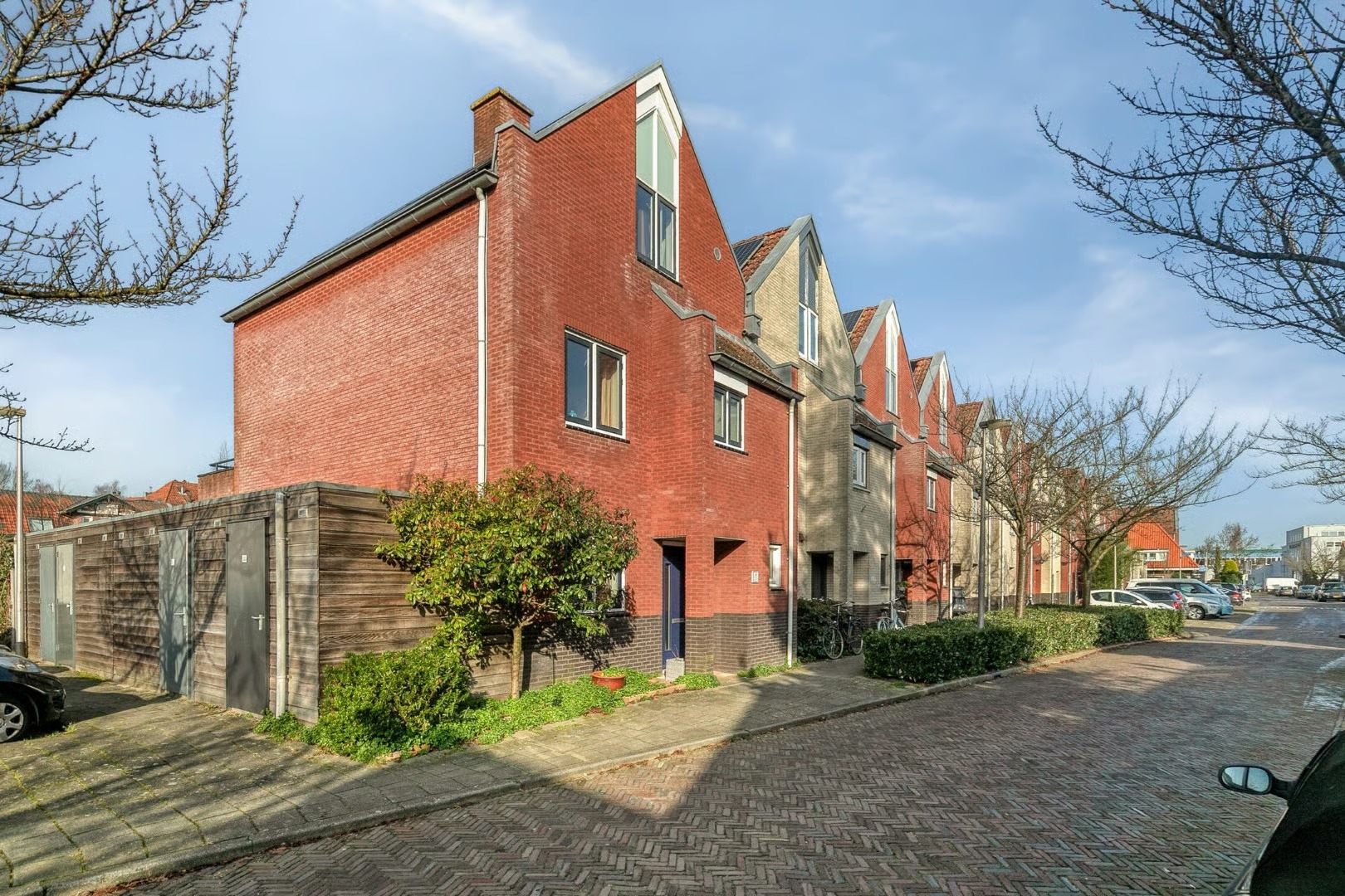 Hoekwoning Vaartweg 13 A in Bussum
