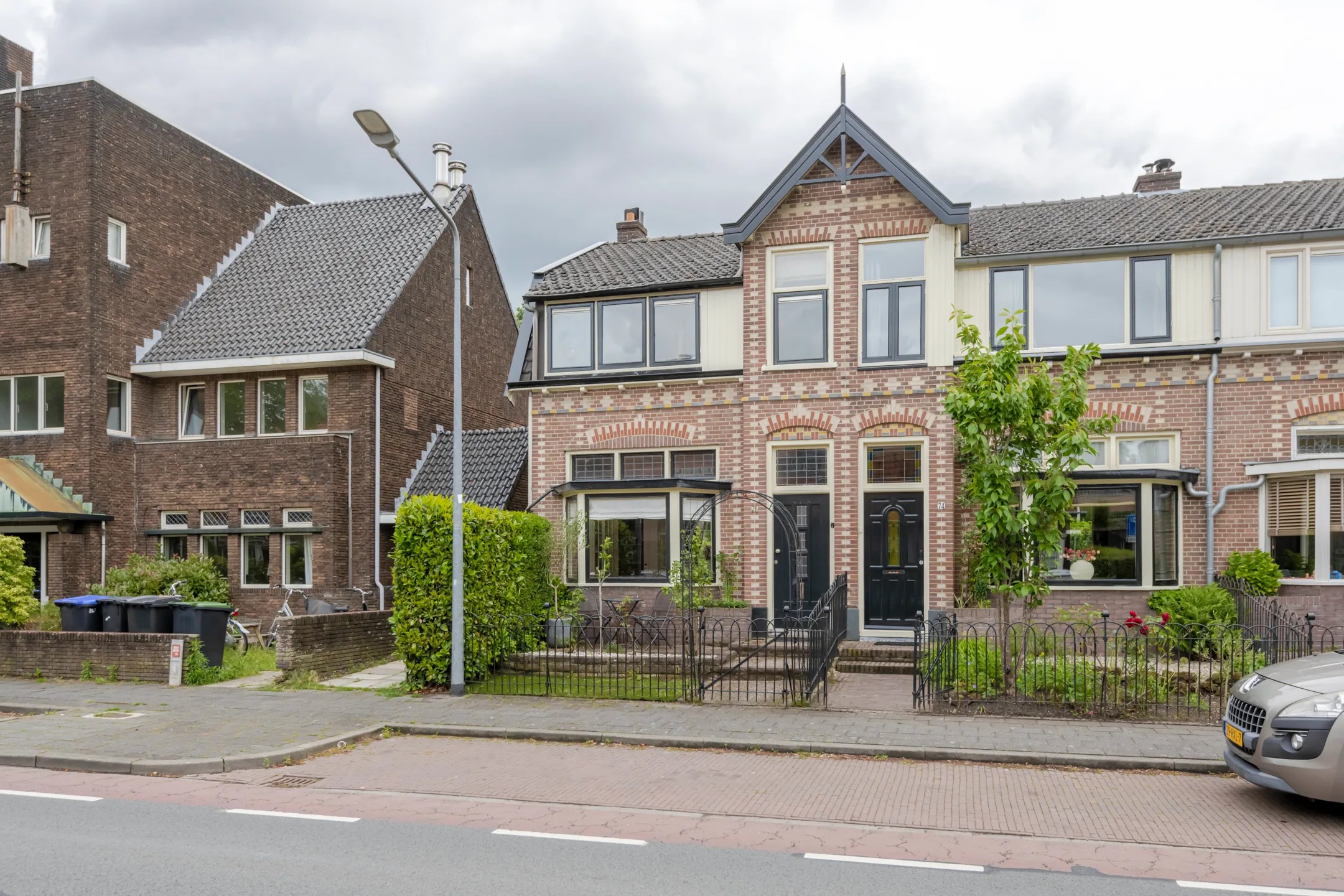 Hoekwoning Lage Naarderweg 76 in Hilversum
