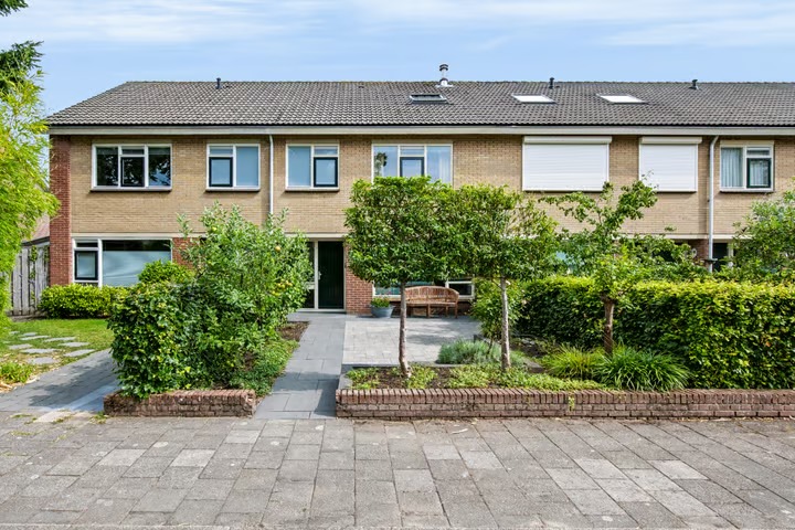 Tussenwoning Serenadestraat 10 in Apeldoorn