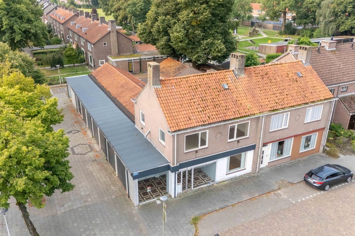 Eengezinswoning, 2-onder-1-kapwoning Plaats 1 Rutten