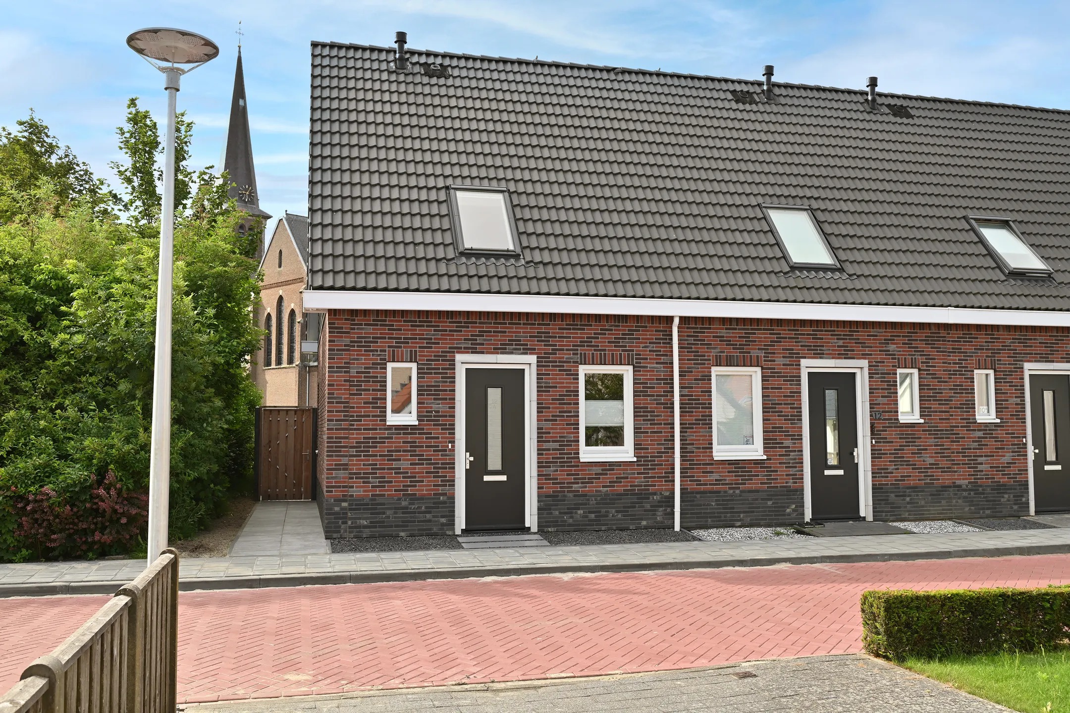 Hoekwoning Julianastraat 12 a in Nieuw-Vossemeer