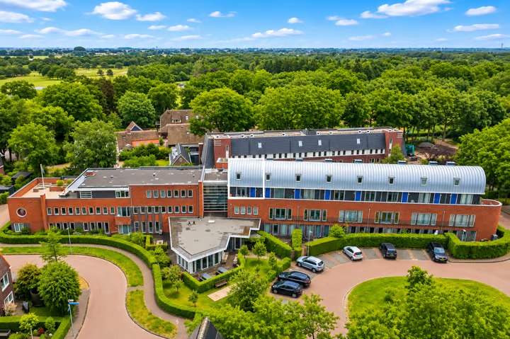 Galerijflat Van Erven Dorenspark 41 in Laren