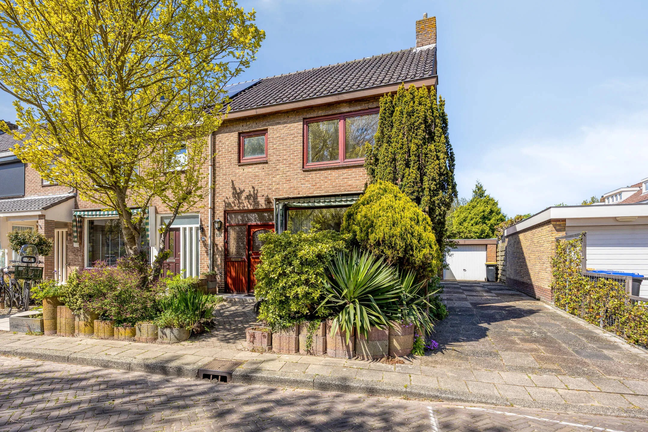 Hoekwoning Jan van Kuikweg 191 in Heemskerk