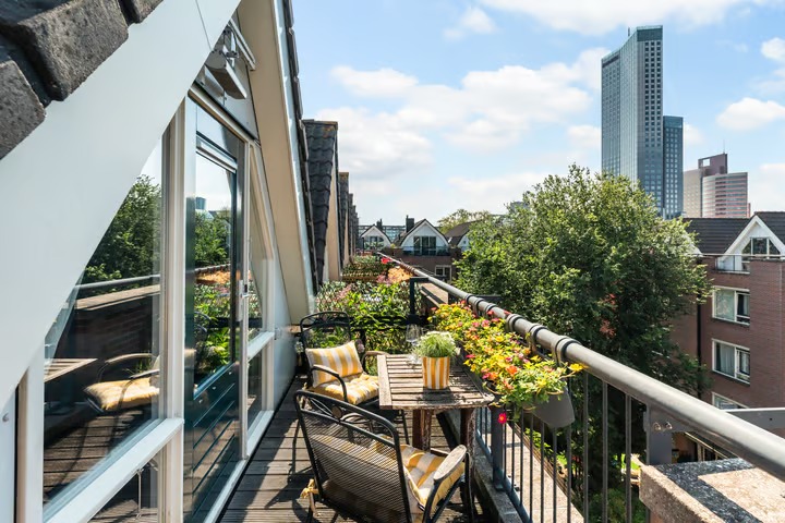 Bovenwoning Oeverstraat 9 in Rotterdam