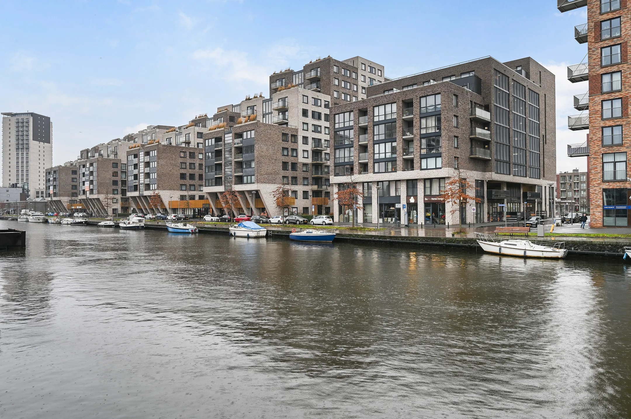 Portiekflat 1e Lulofsdwarsstraat 14 R in Den Haag