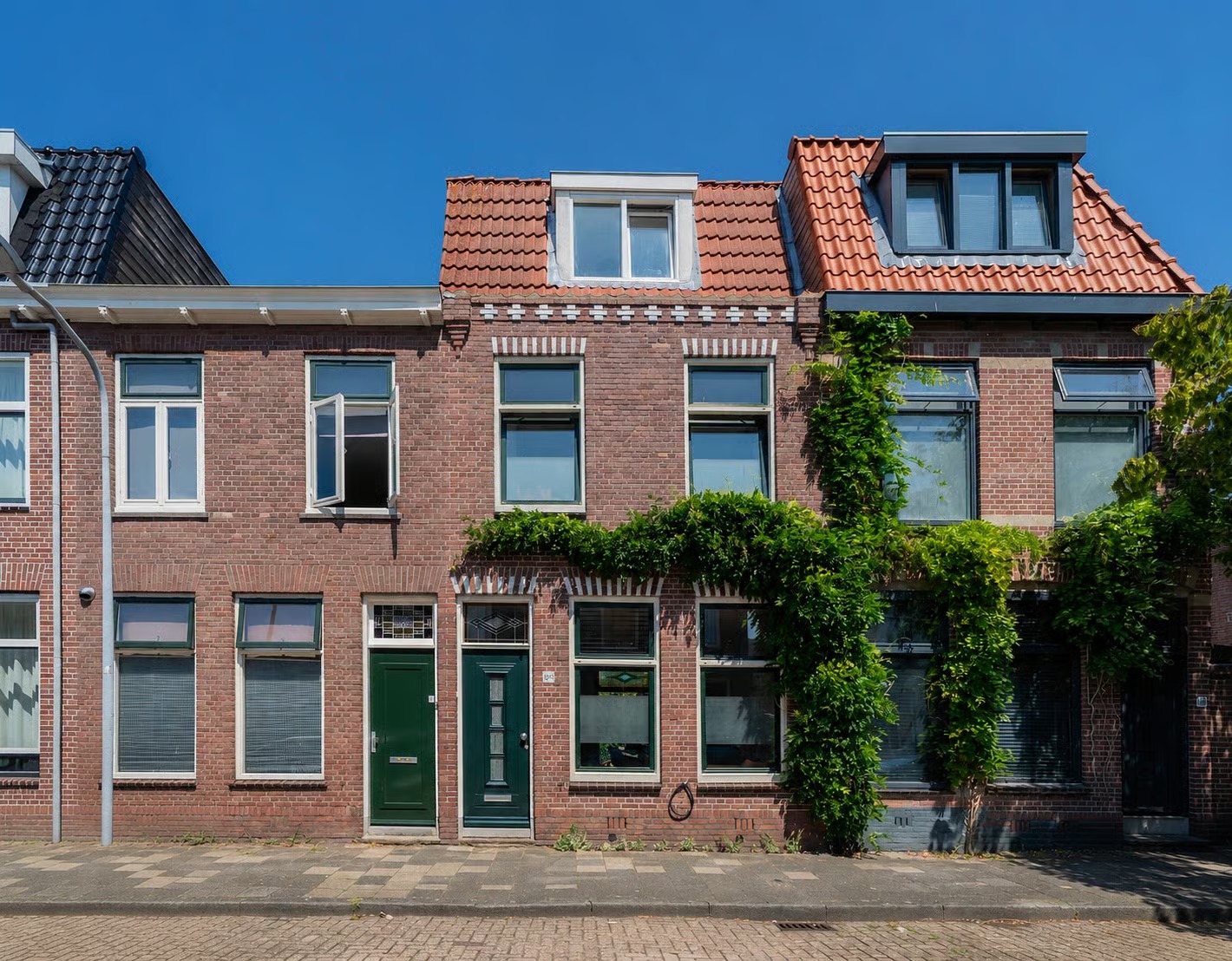 Tussenwoning Kloosterstraat 129 in Haarlem