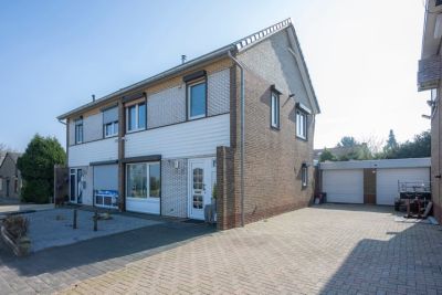 Eengezinswoning, 2-onder-1-kapwoning Bouwerweg 16 in Simpelveld