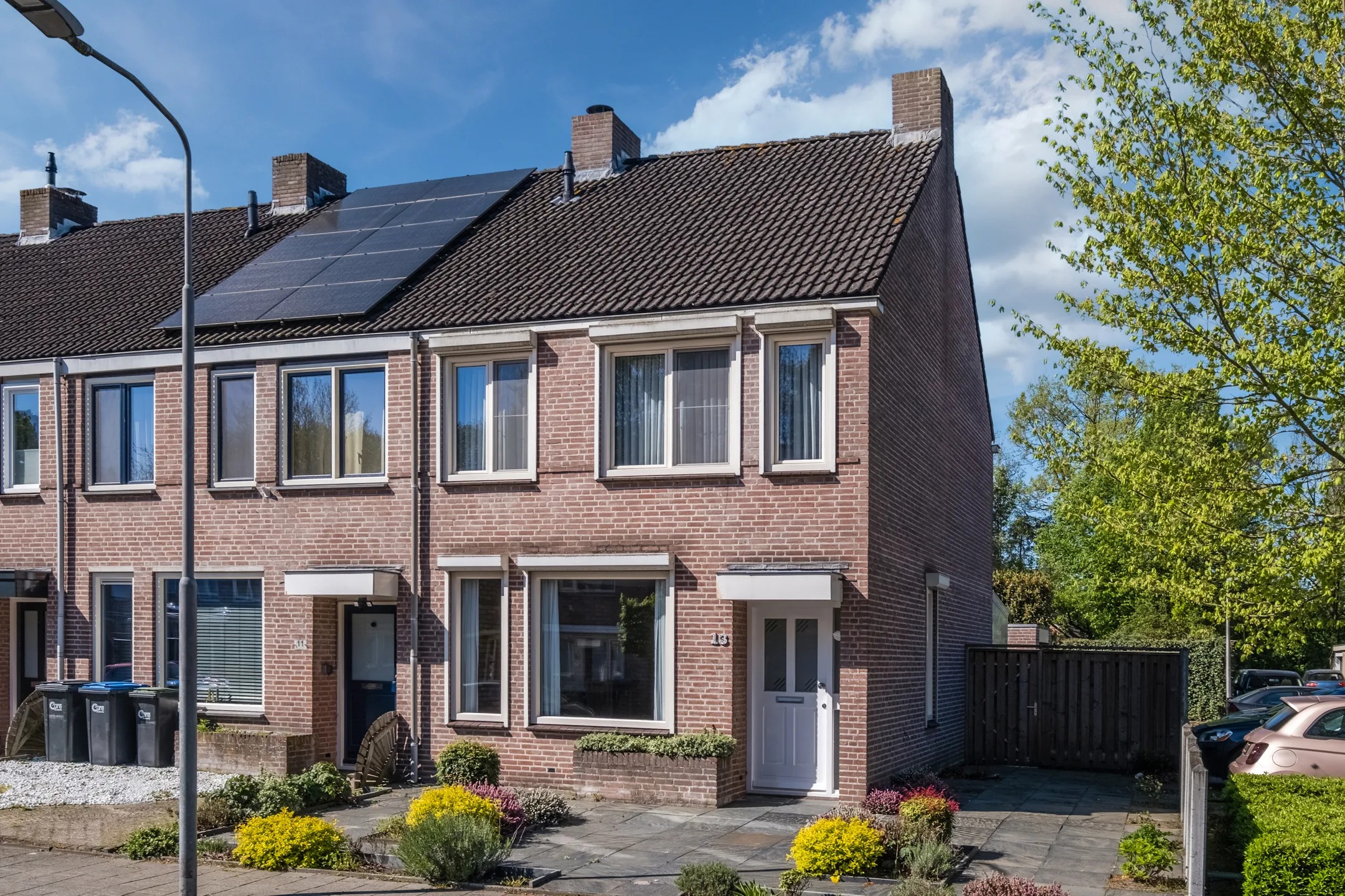 Hoekwoning Weverwei 13 in Valkenswaard