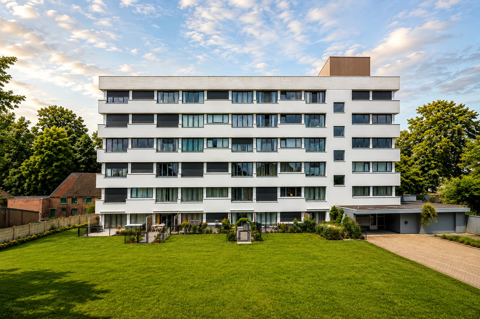 Galerijflat Grotestraat 339 w in Waalwijk