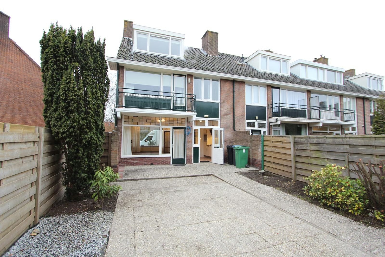 Hoekwoning Dr. Plesmansingel 8 Amstelveen