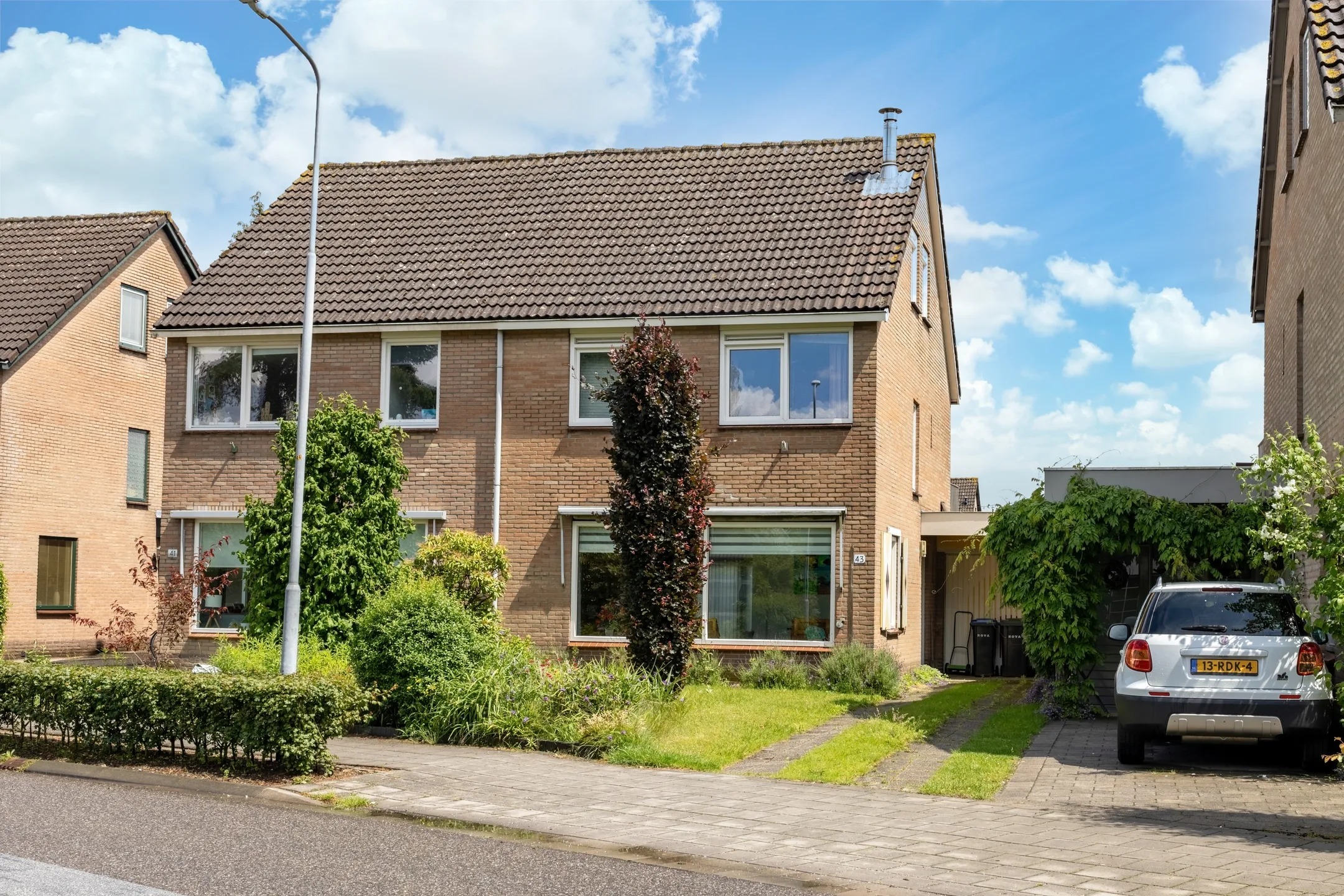 Geschakelde 2-onder-1-kapwoning Hessenweg 43 in Hattem