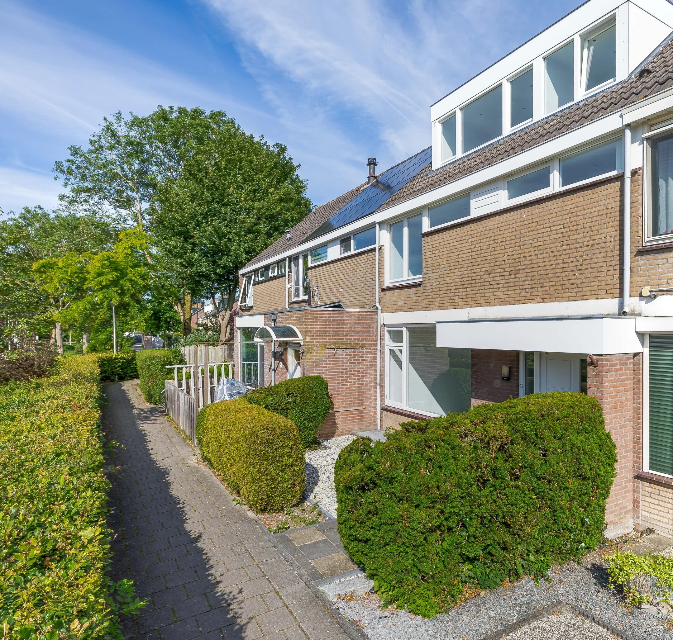 Tussenwoning Weideplantsoen 19 Zevenhuizen