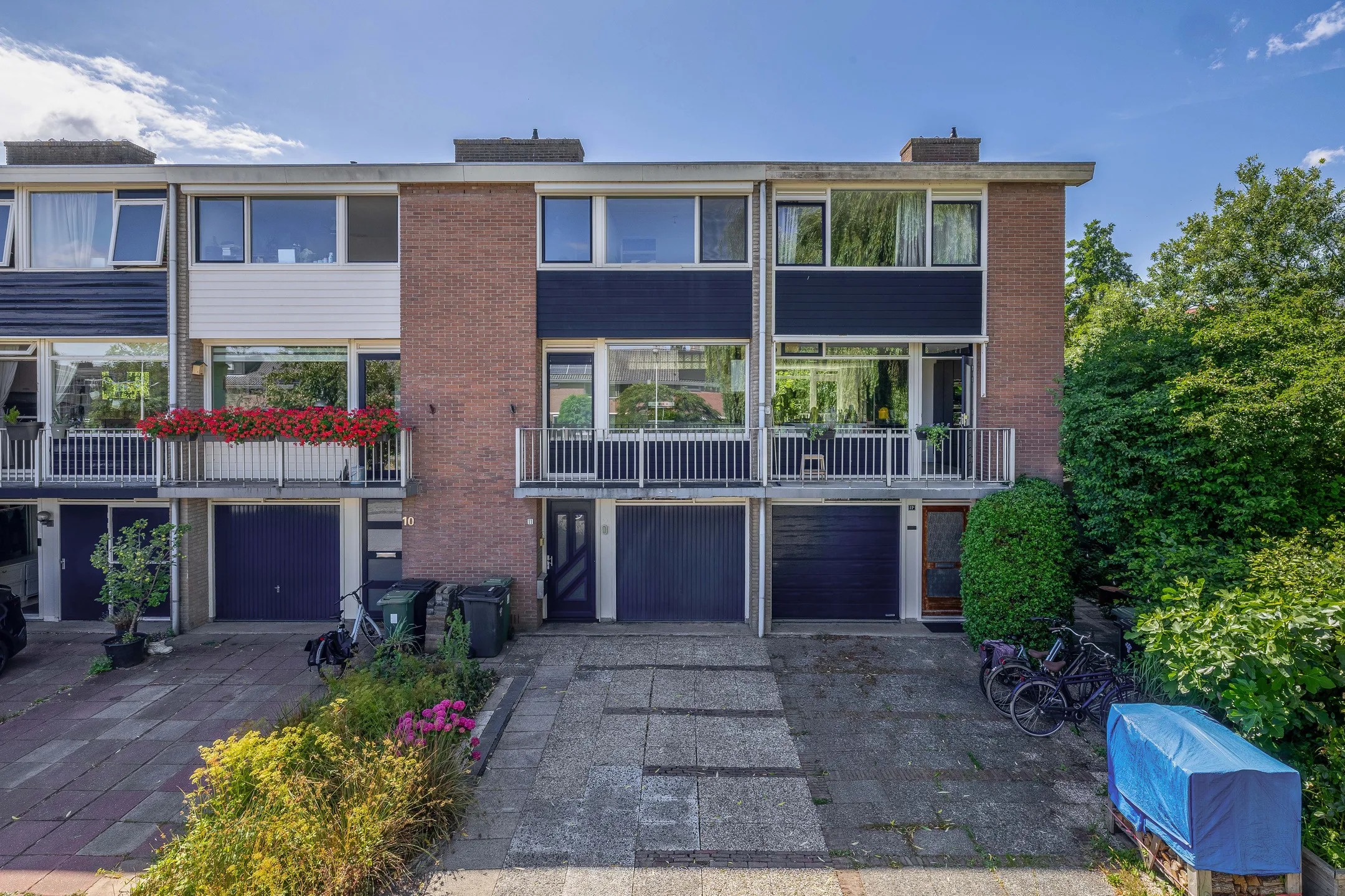 Tussenwoning (drive-in woning) Bootsmastraat 11 in Zoetermeer