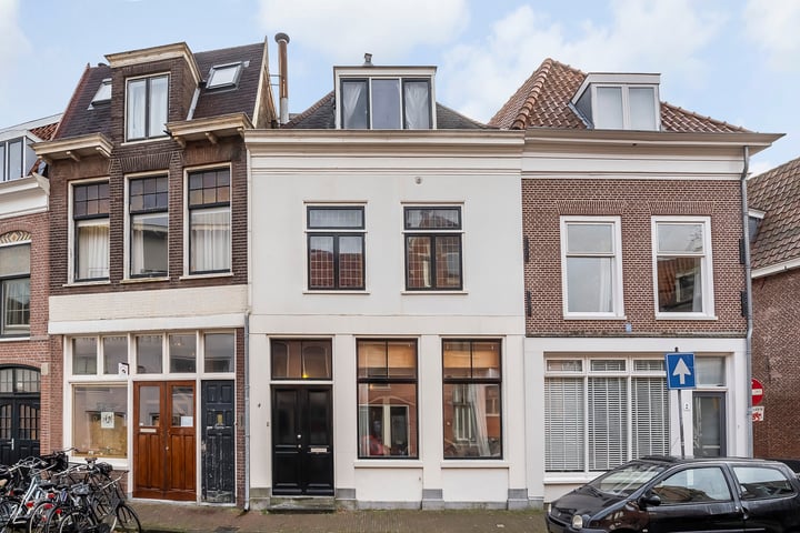 Eengezinswoning, tussenwoning Spaarnwouderstraat 4 Haarlem