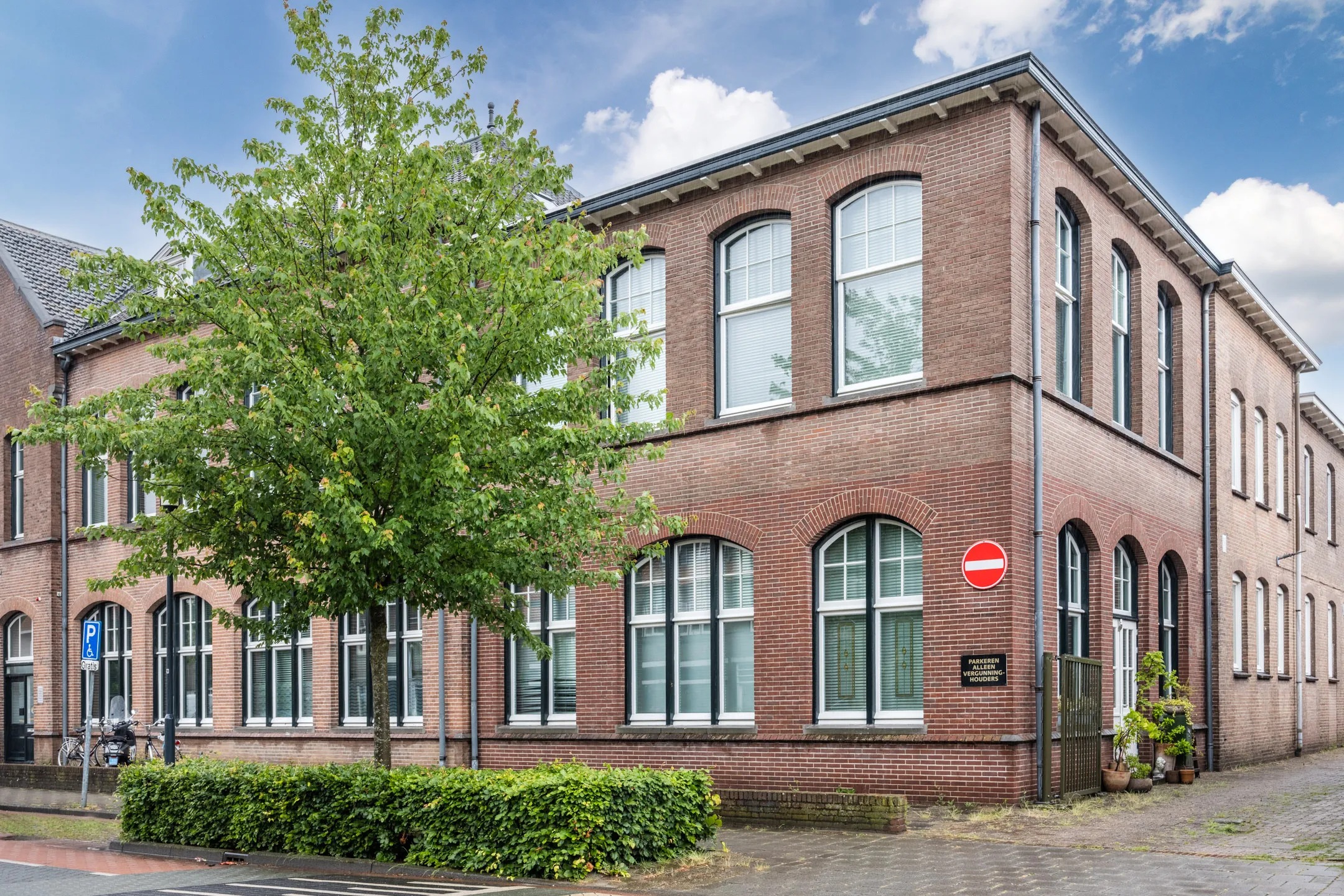 Galerijflat Mr. van Coothstraat 55 10 in Waalwijk