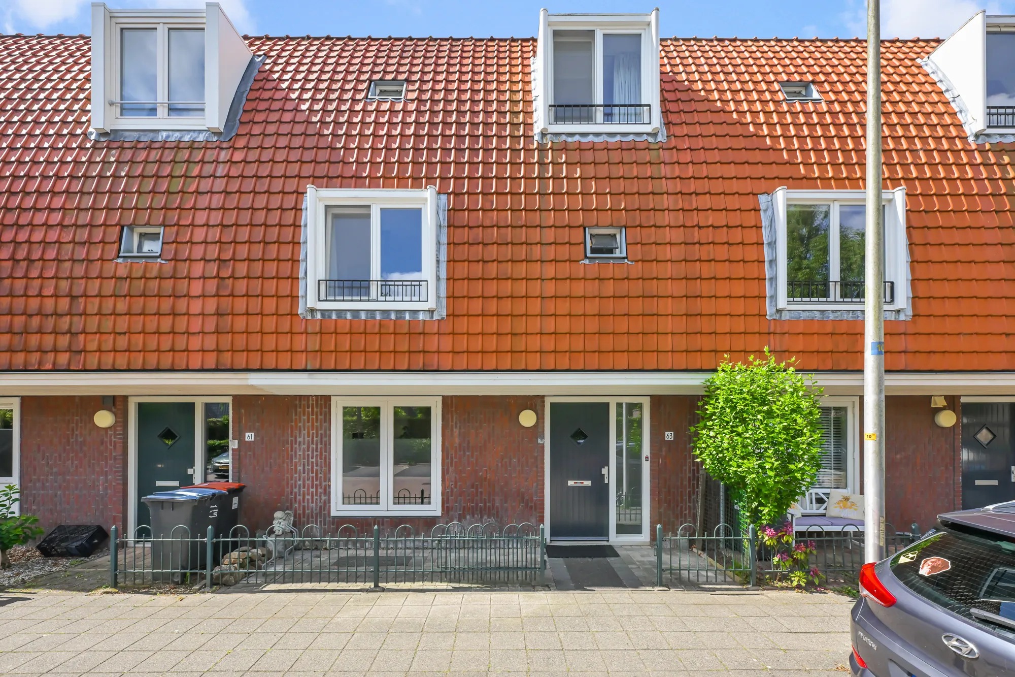 Tussenwoning Burgemeester Kootlaan 63 in Uithoorn