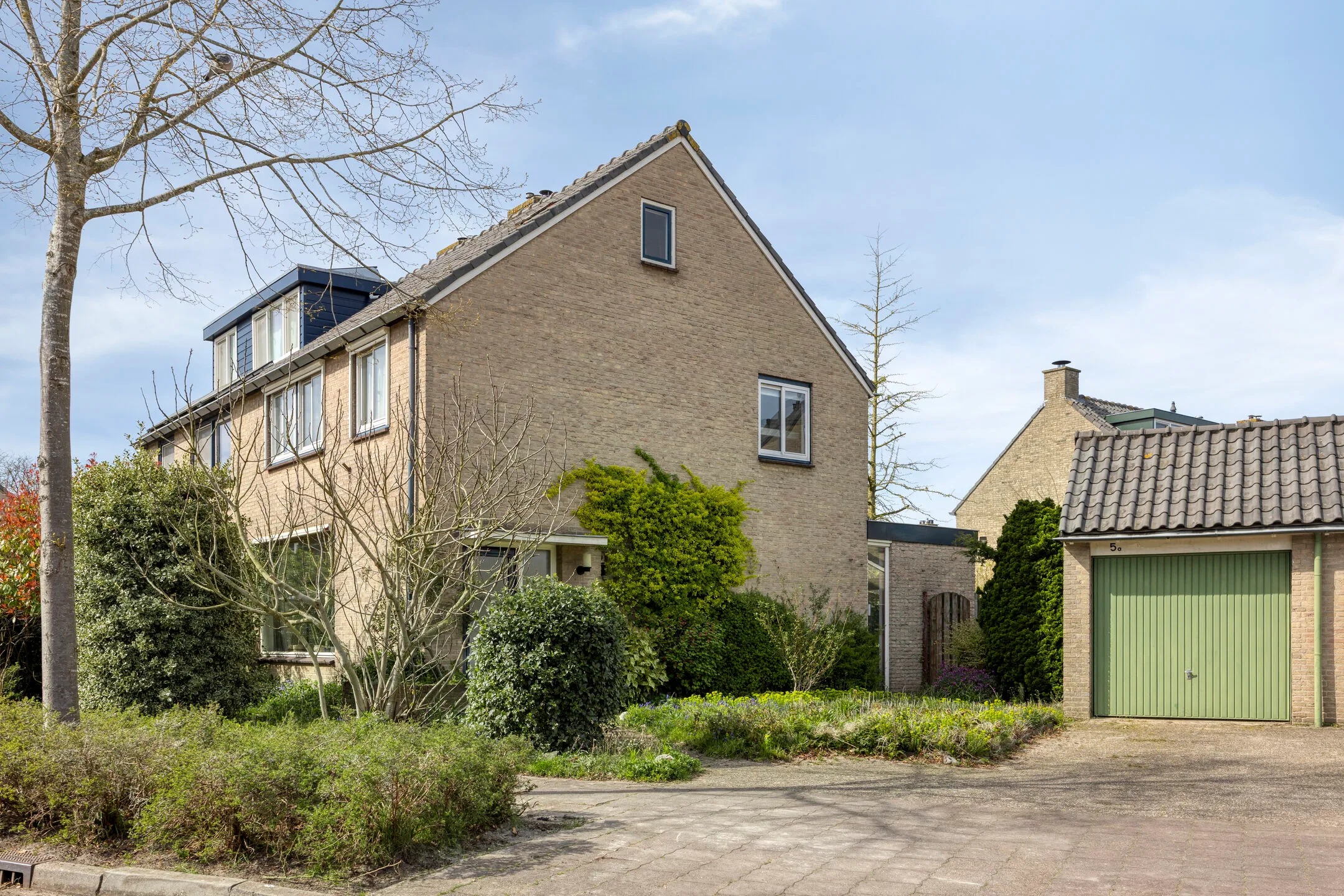 2-onder-1-kapwoning Prins Mauritslaan 3 in Leusden