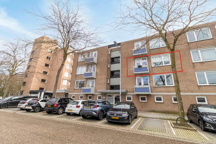 Portiekflat Albert Cuypstraat 244 in Venlo