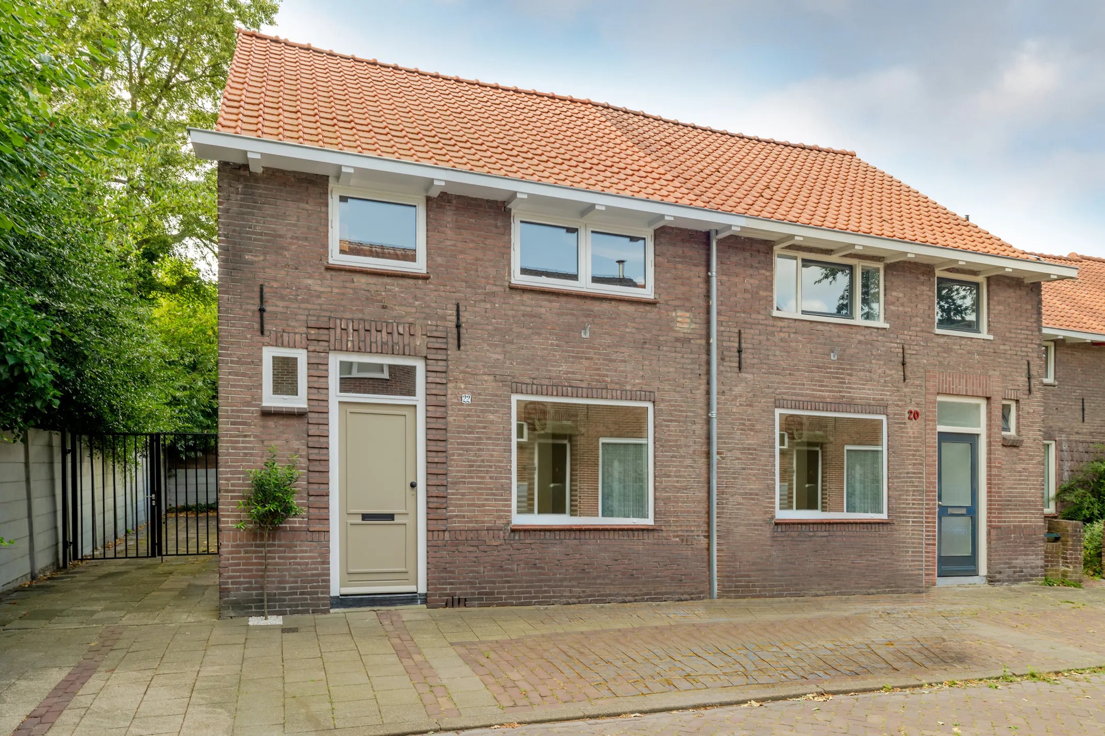 Hoekwoning Mimosastraat 22 in Breda