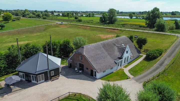 Vrijstaande woning Lekdijk west 67 in Lopik