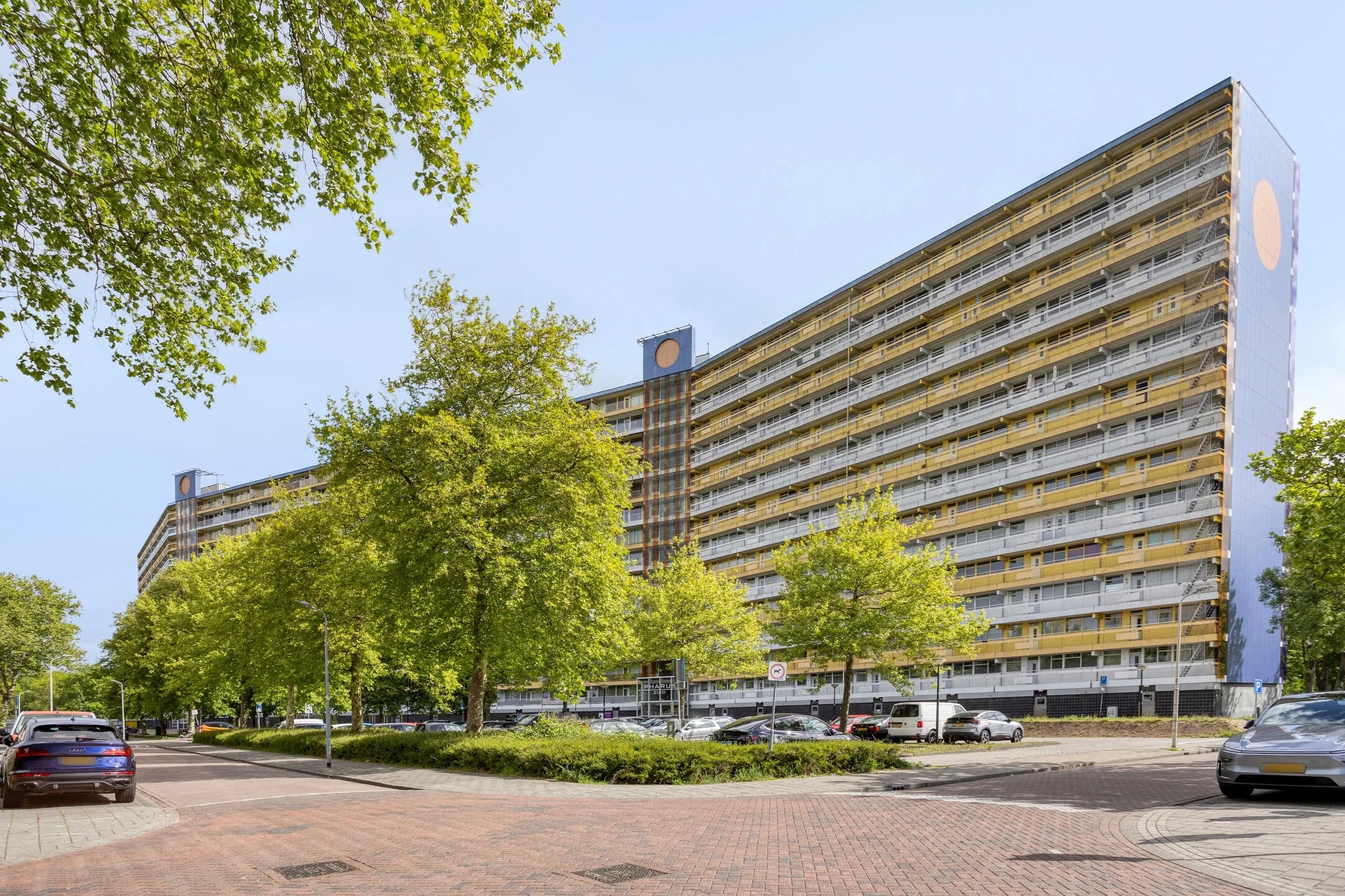 Galerijflat Pharus 45 in Zaandam