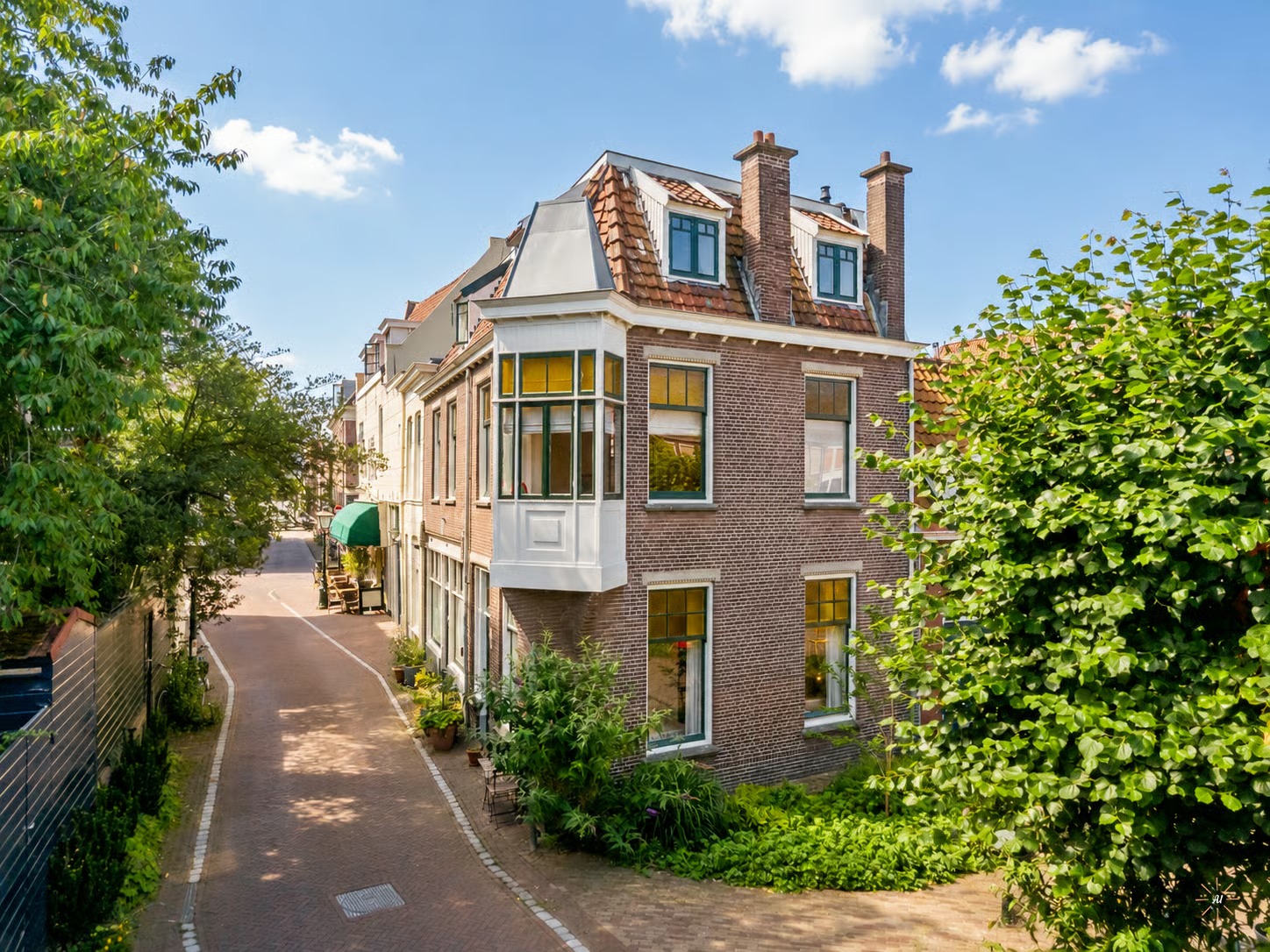 Hoekwoning Veerstraat 30 in Leiden