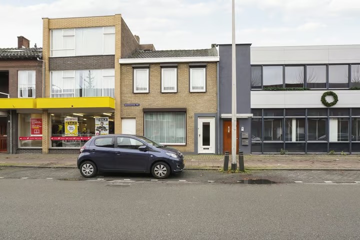 Tussenwoning Broekhovenseweg 49 in Tilburg