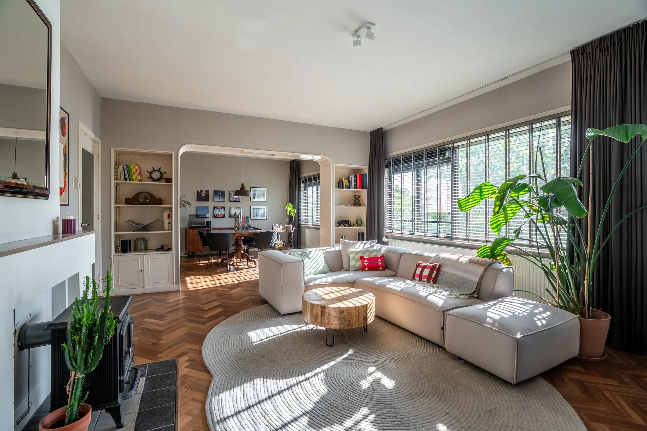 Bovenwoning 's-Gravendijkwal 152 E Rotterdam