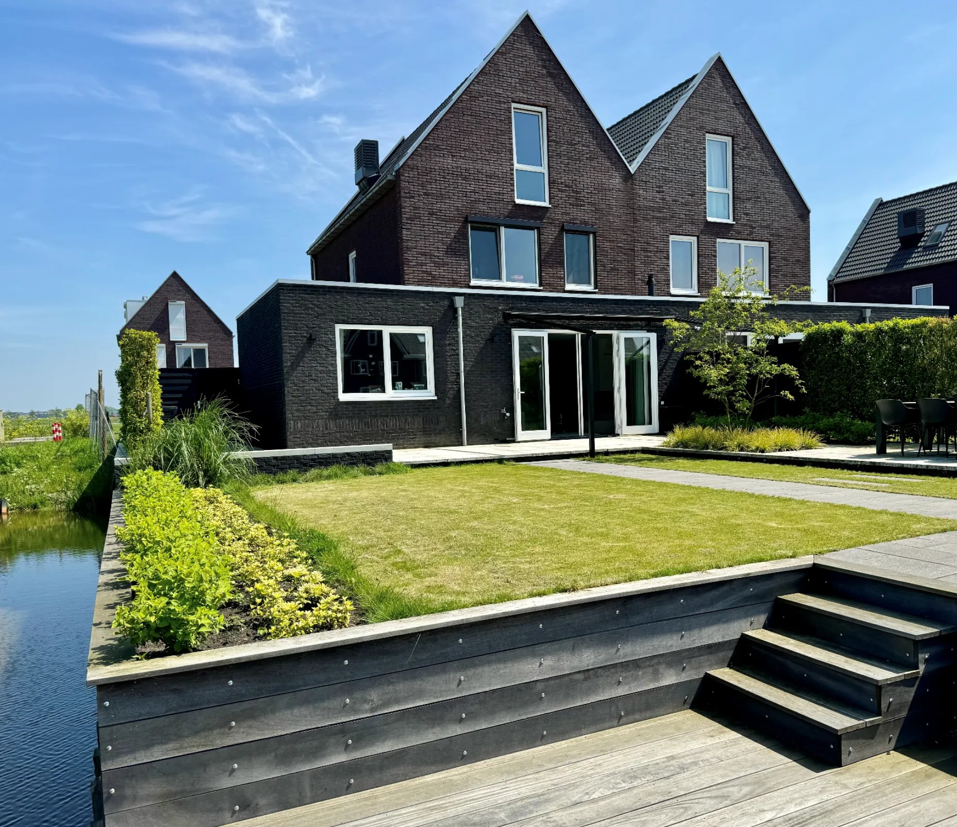 2-onder-1-kapwoning Weidemolen 7 in Wilnis