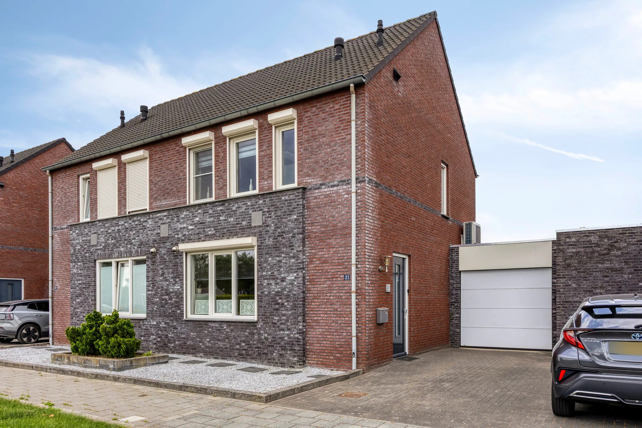 Geschakelde 2-onder-1-kapwoning Vlut 21 in Ospel