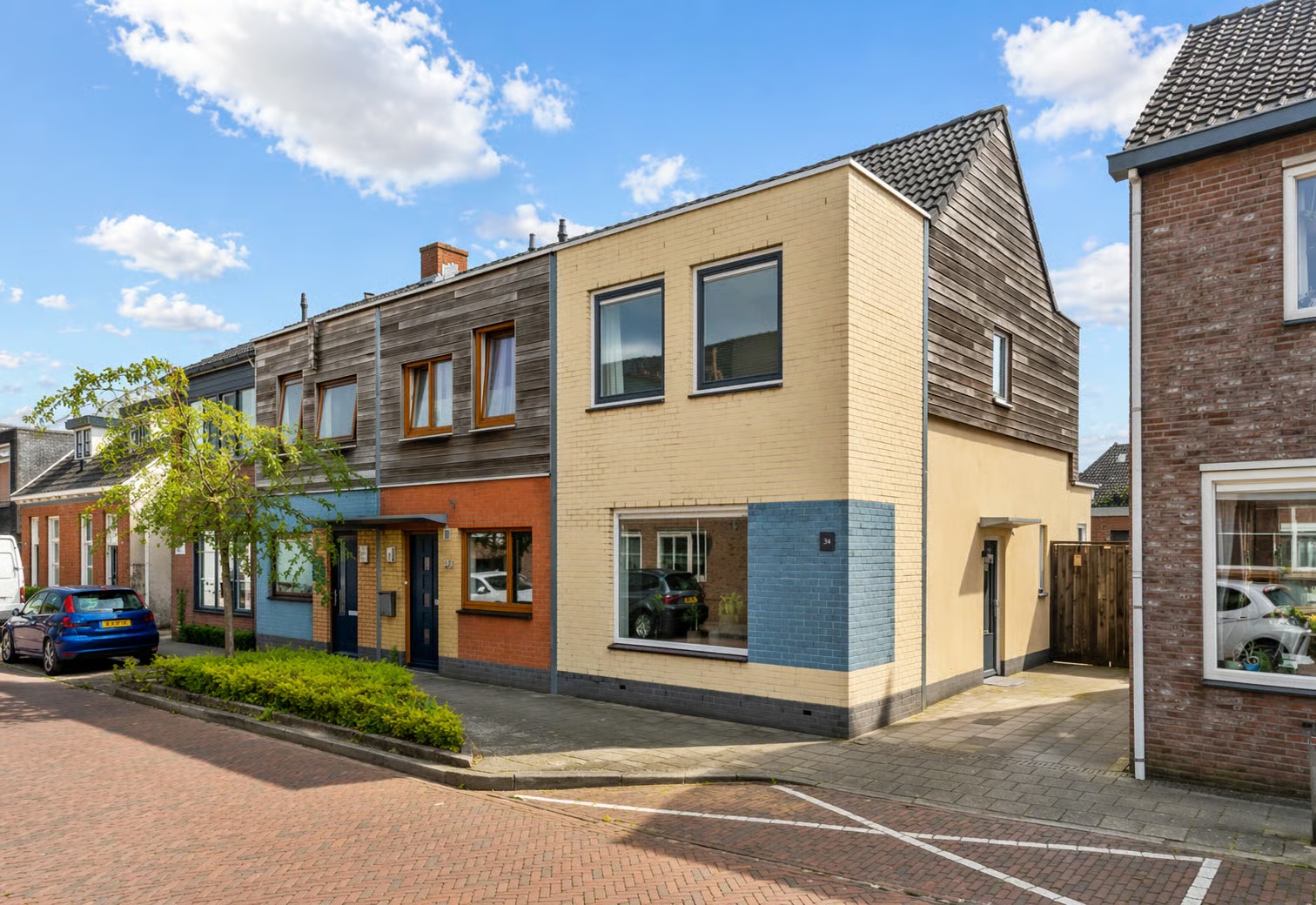 Hoekwoning Schurinksdwarsweg 34 in Enschede
