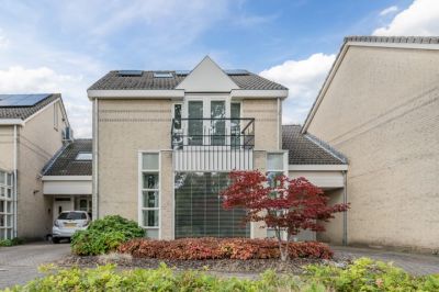 Eengezinswoning, geschakelde woning Bunderkensven 54 in Eindhoven
