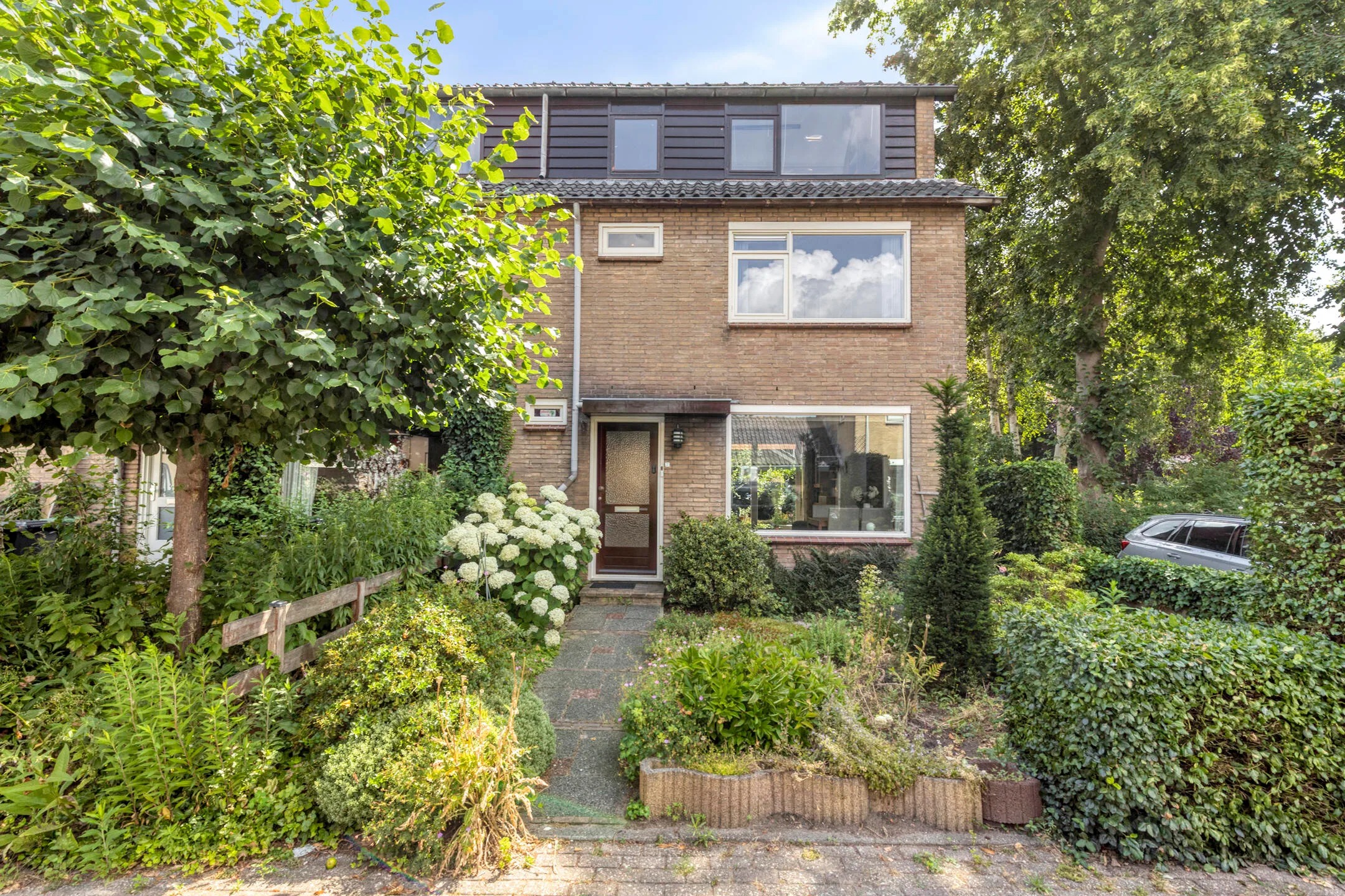 Hoekwoning Roemer Visscherstraat 2 in Krimpen aan de Lek
