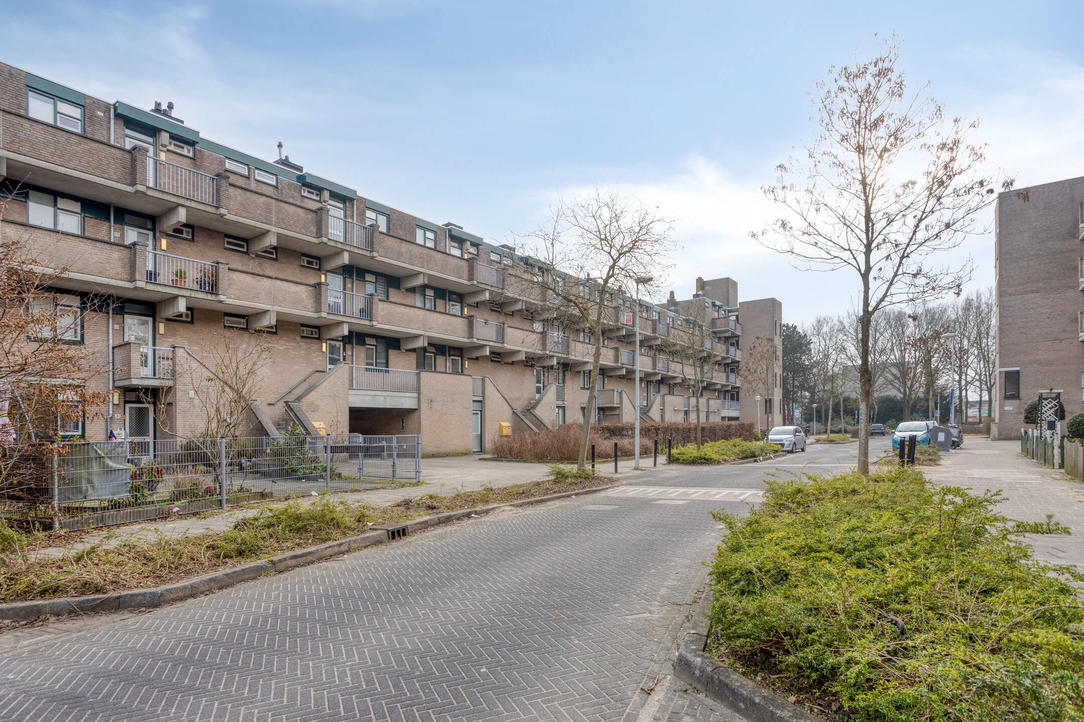 Galerijflat Papendrechtstraat 77 in Amsterdam