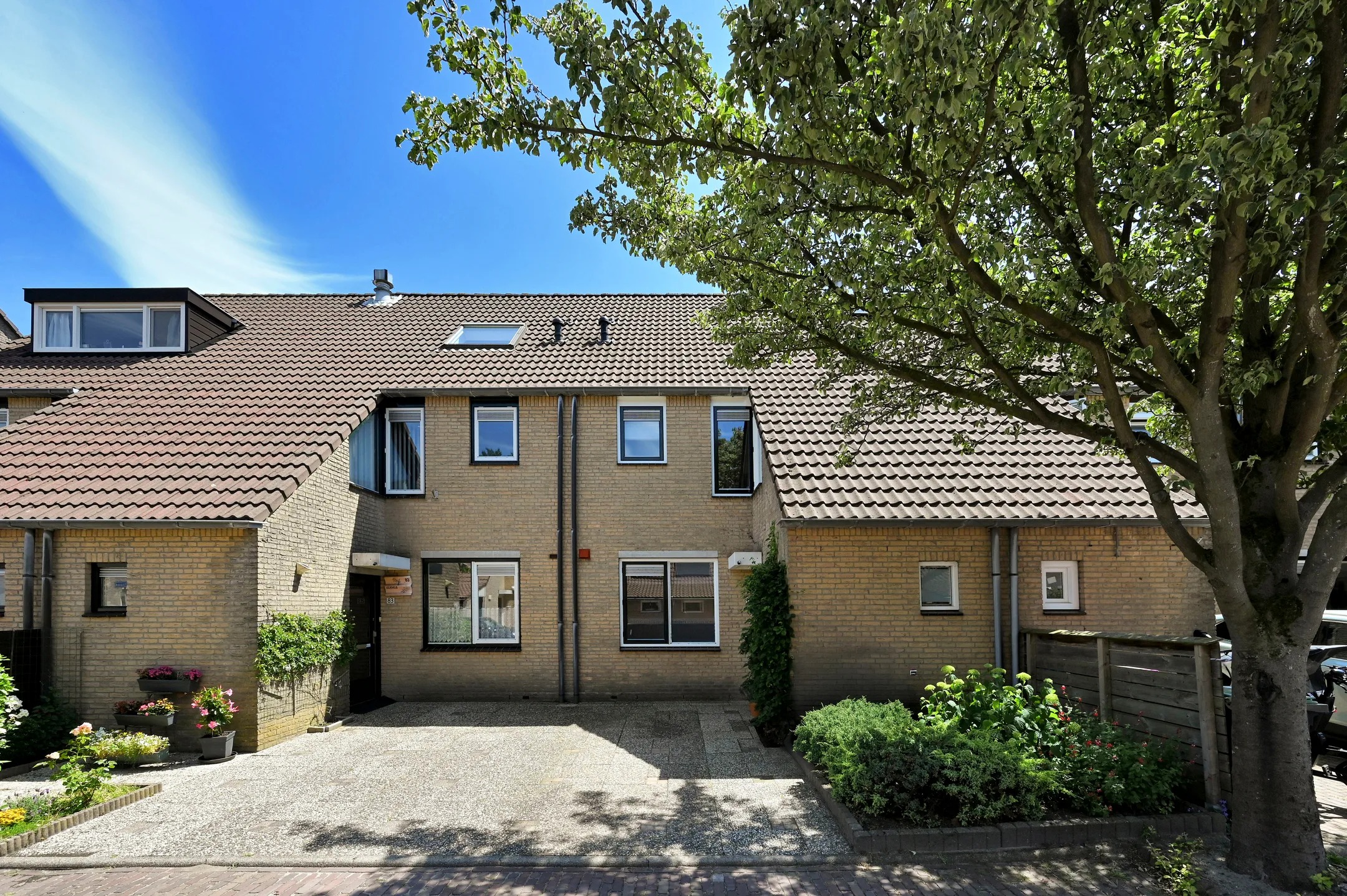 Tussenwoning Pelikaanhof 85 in Leidschendam