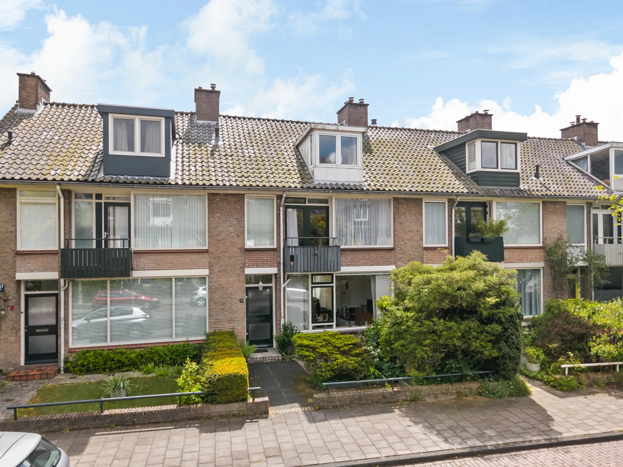 Tussenwoning De Bazelstraat 18 Leiden