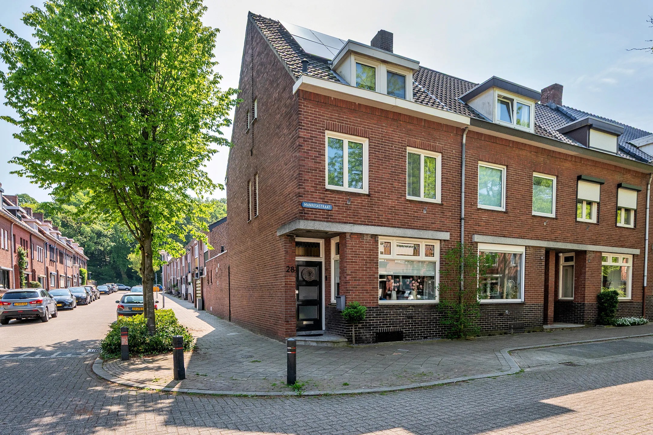 Hoekwoning Manresastraat 28 in Venlo