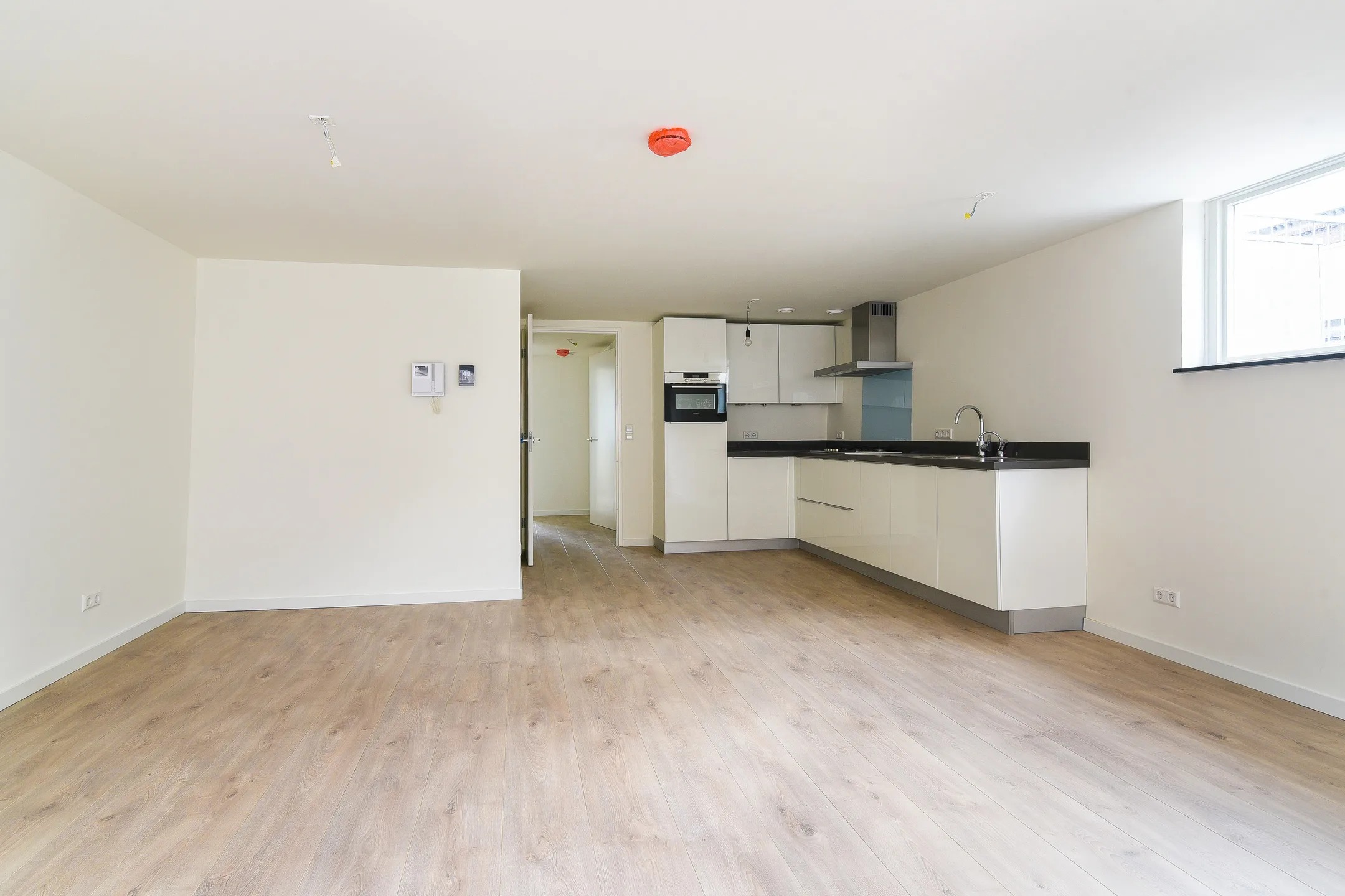 Tussenverdieping Warmoesstraat 159 F in Amsterdam