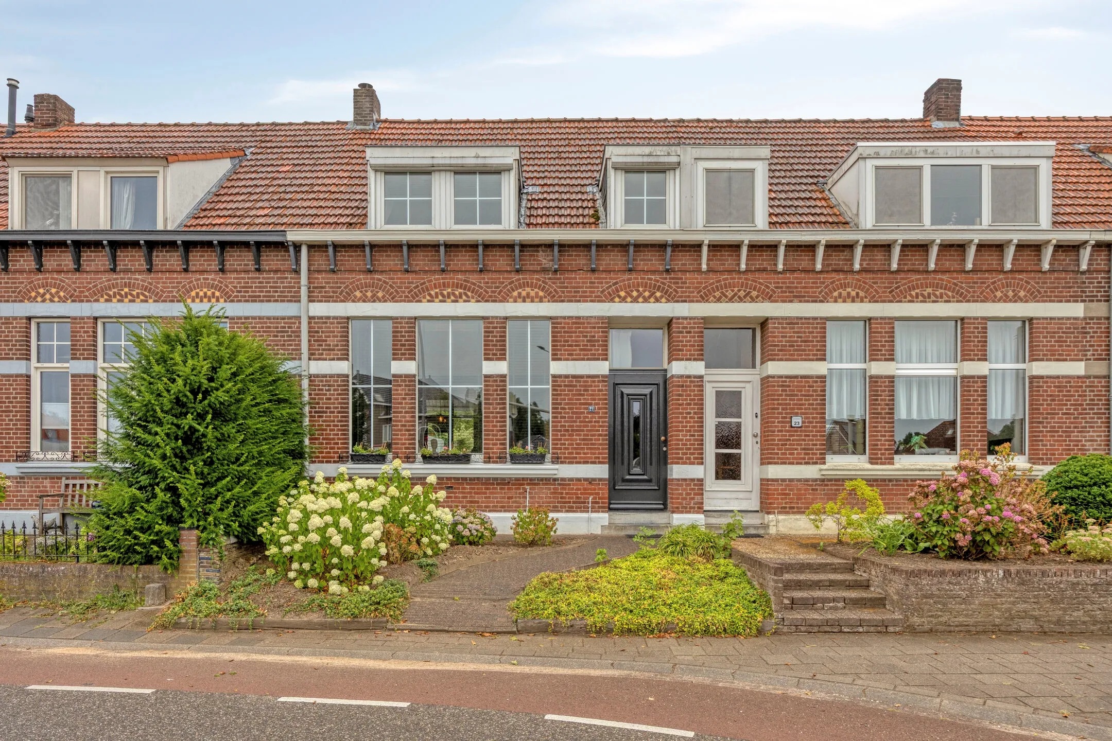 Tussenwoning Gevaren 21 in Swalmen