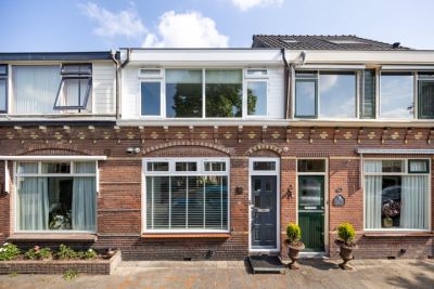 Eengezinswoning, tussenwoning Lindenlaan 18 in Heemstede