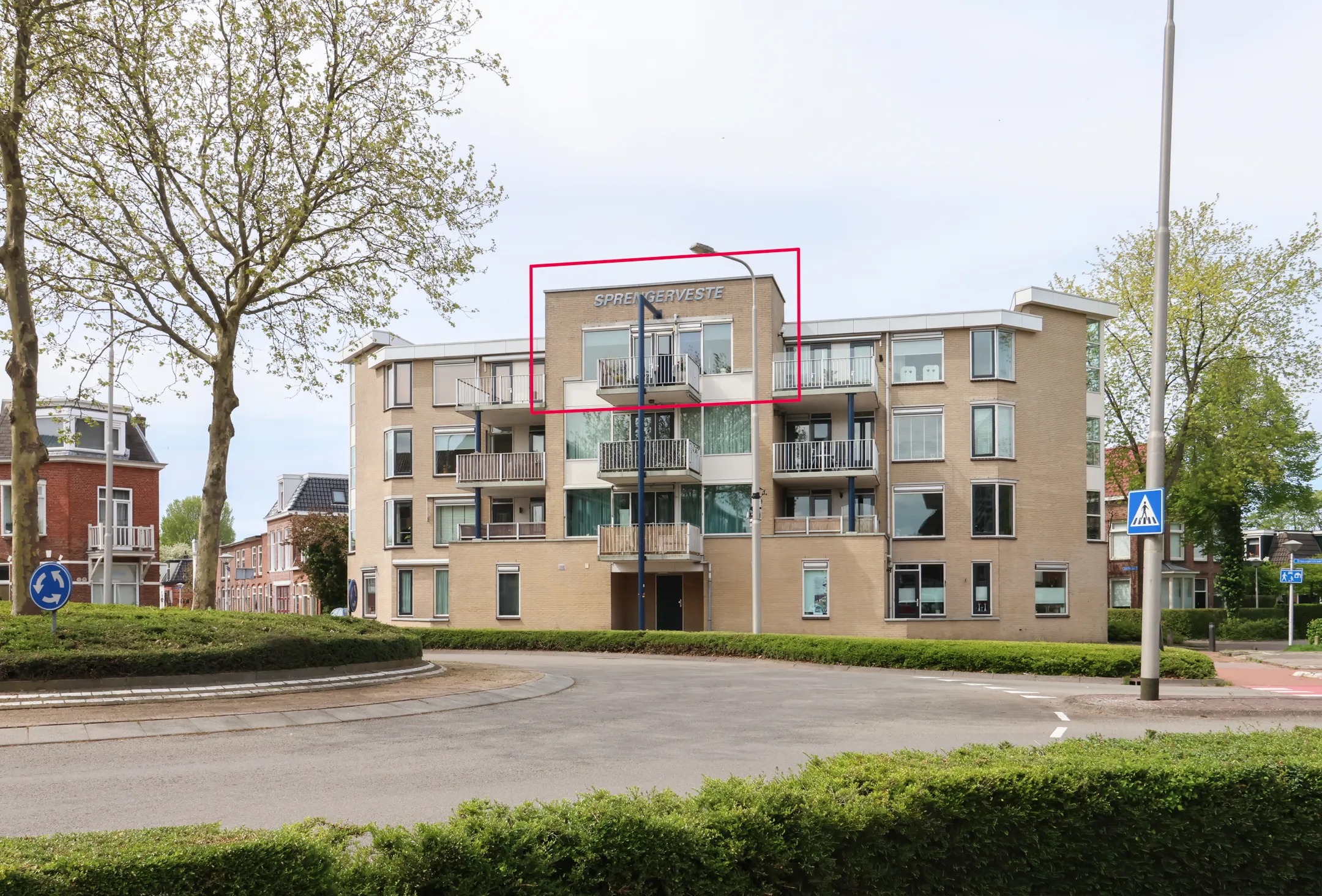 Galerijflat Groningerstraat 43 in Leeuwarden