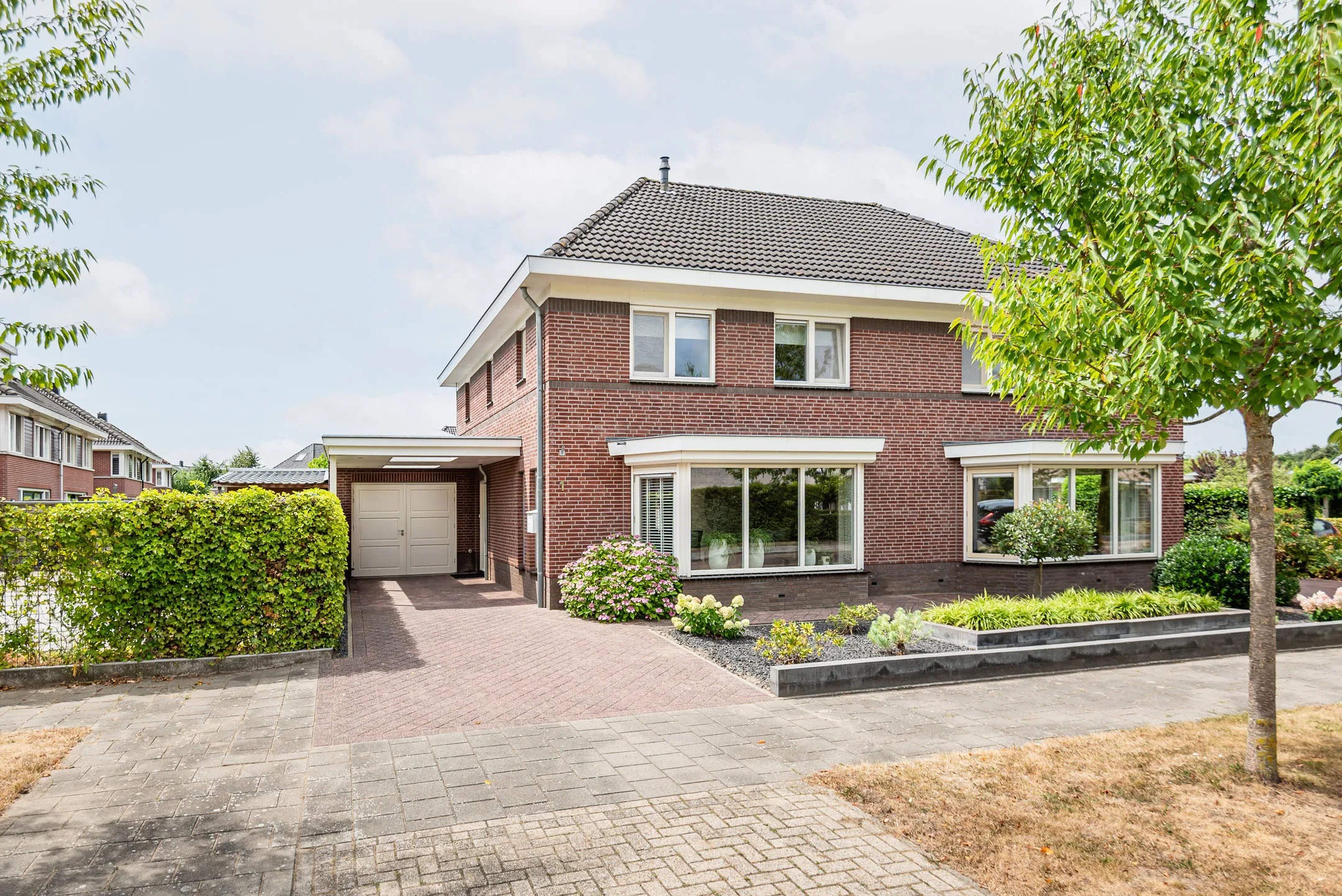 2-onder-1-kapwoning Majoraan 1 in Gendringen